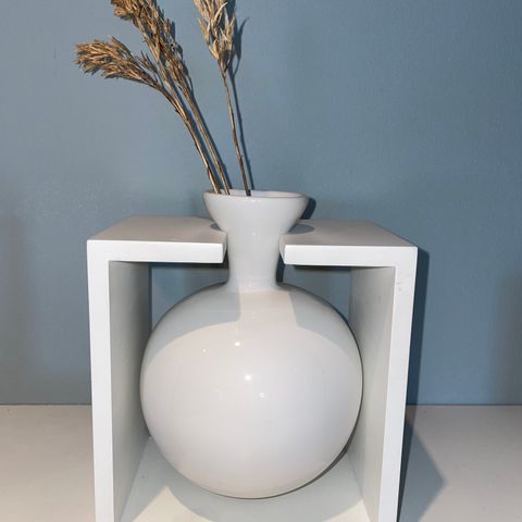 Philippi design vase fra Hødnebø. Som ny