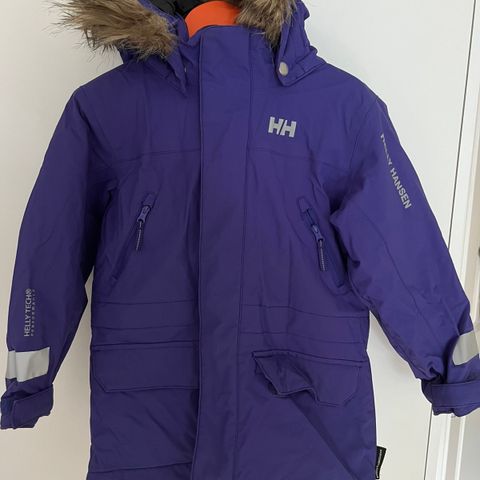 Helly Hansen vinterparkas, str 104