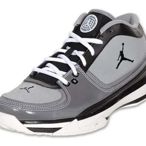 Vintage Nike Air Jordan Team ISO str 42