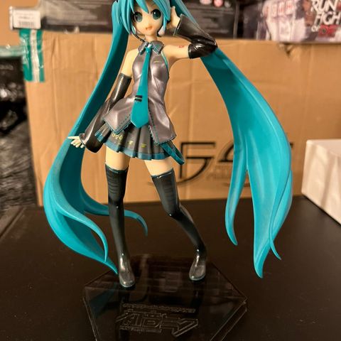 Miku Figur