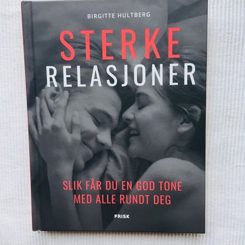 BokFrank: Birgitte Hultberg; Sterke relasjoner (2020)