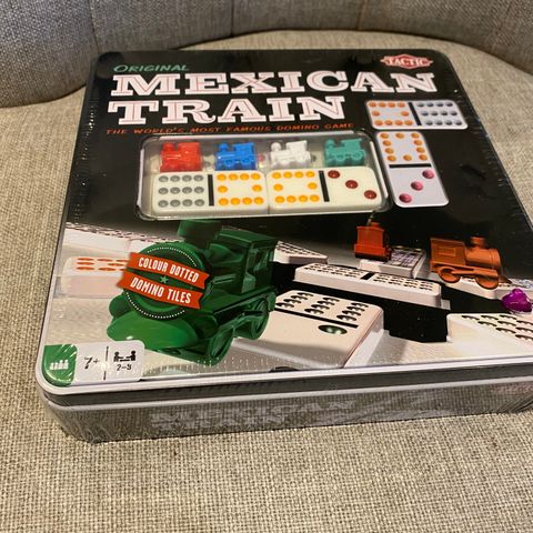 Mexican Train i tinnboks