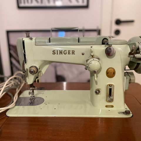 Singer 319K GI BUD