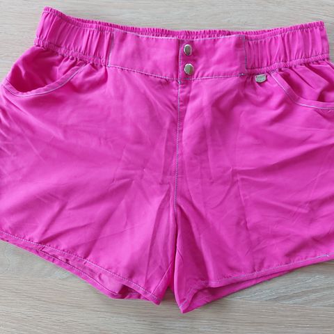 Rosa strandshorts dame størrelse 42