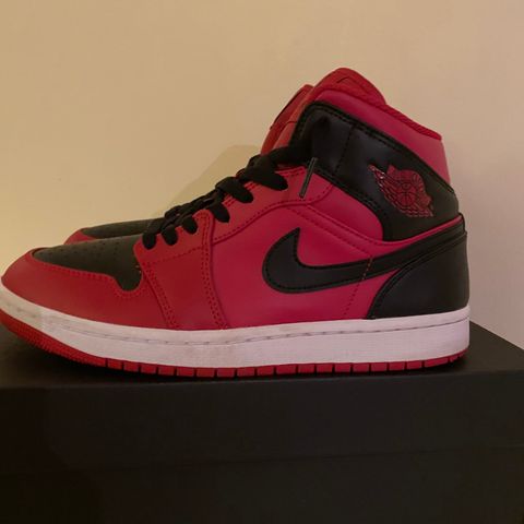 Air Jordan 1 Gym Red Størrelse 40.5