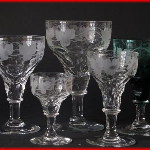 Hadeland glass Alexandra gravert fra 1927-1940.