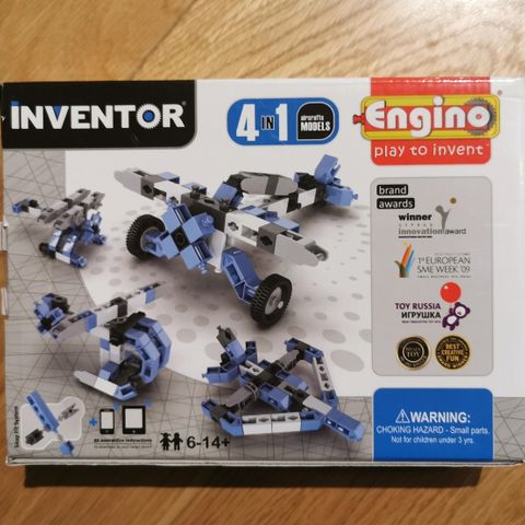 Engino Inventor 4 in 1 Models Aircrafts og Fotballkort Portfolio.