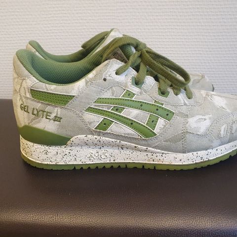 Asics Gel Lyte 3 Bamboo Limited Edition. Size 40.5. Like New.