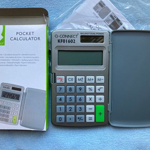 Kalkulator fra Q-Connect - lommekalkulator / regnemaskin - ubrukt