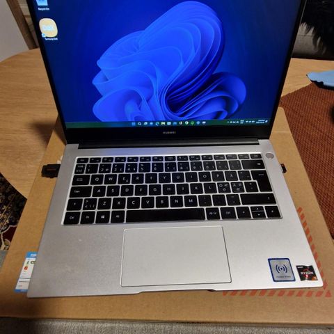 Huawei MatBook D 14