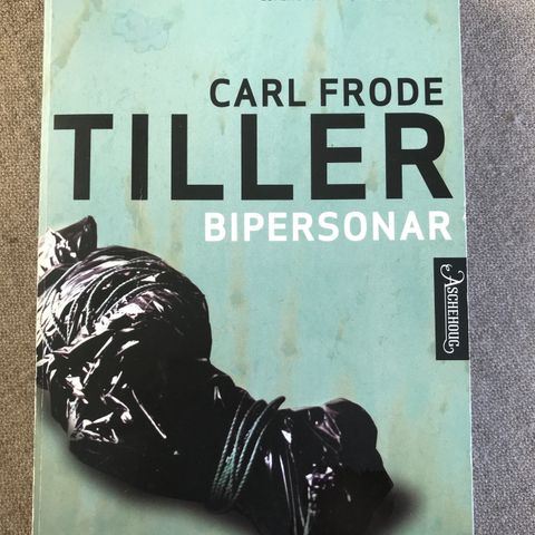 Bipersonar av Karl Ove Tiller