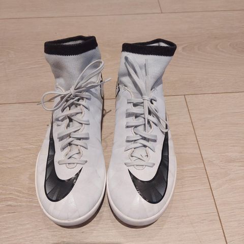 Nike Mercurial X innesko størrelse 35