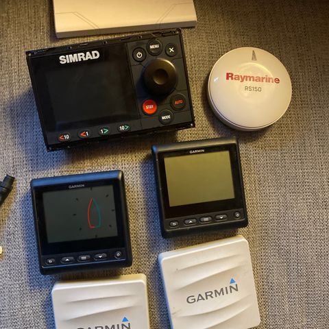 simrad ap48 raymarine gps Garmin gnx wind