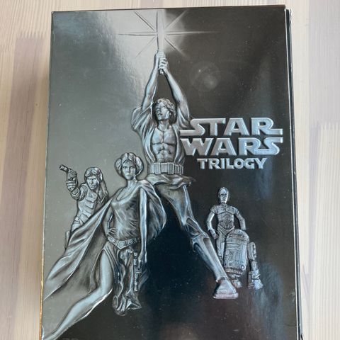 Star Wars Trilogy DVDer selges