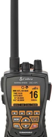 VHF Radio Cobra HH600 GPS, DSC flytende 15% gjelder kun varen vi har igjen på la