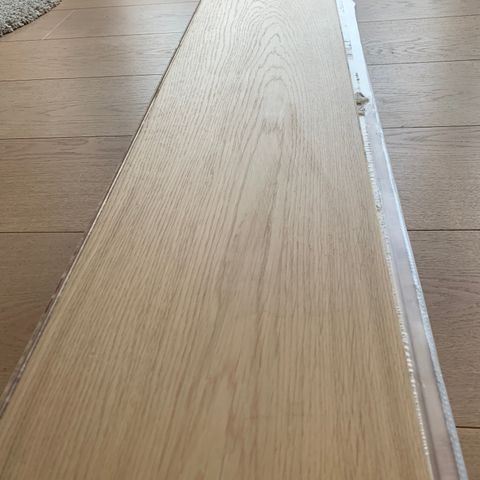 Timberwise Hvitoljet eikeparkett (Snøhetta wax Oiled)