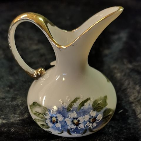 Liten håndmalt porselens vase