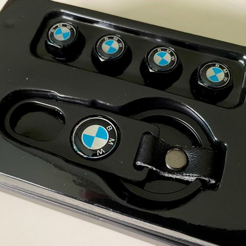 Ventilhetter m/nøkkelring BMW felger/hjul BMW X1 X3 X5 X6 ->