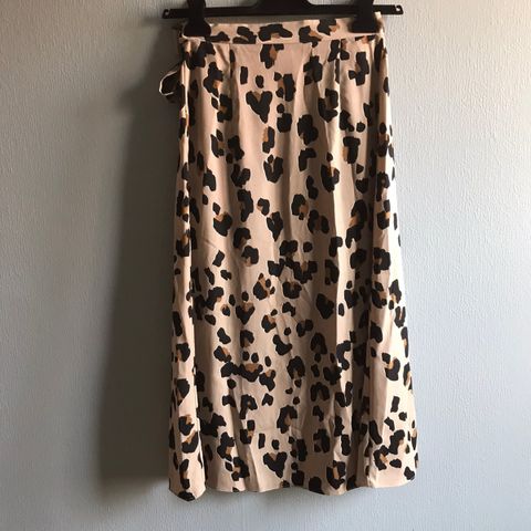 An amazing summer skirt from Lindex