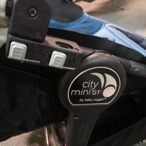 City mini GT (knapt brukt - som NY)