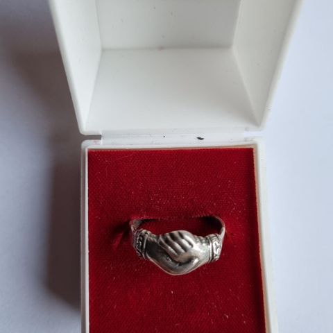 Utrolig fint ring i sølv