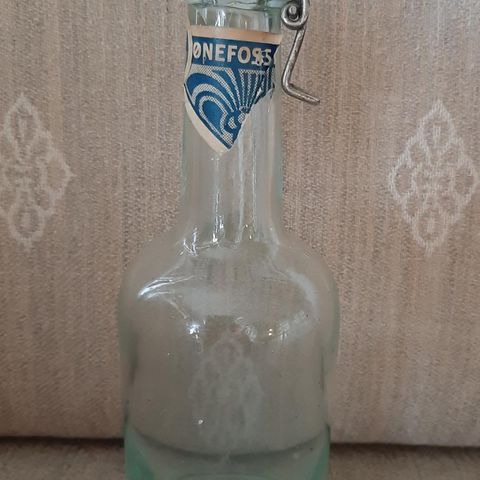 Gammel flaske fra Hønefoss Bryggeri.