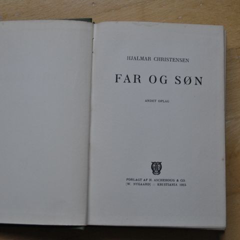 Far og søn: Hjalmar Christensen. Utgitt 1915