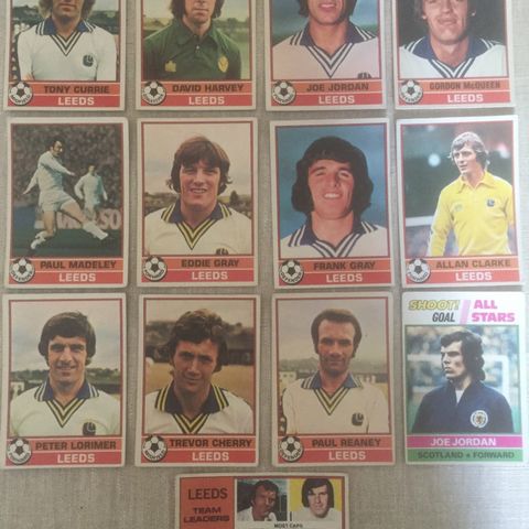 Leeds United - komplett sett 13 stk Topps 1977 fotballkort