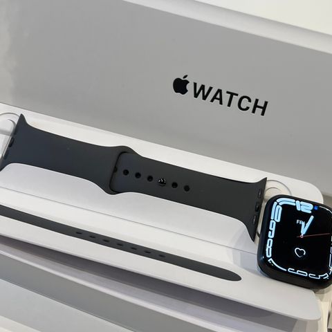 Apple watch series 7 GPS og cellular. 45 mm titan med safirglass