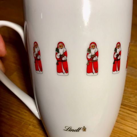 Villeroy & Boch , Limited Edition Lindt. Lindt Swiss Chocolate Santa Laus