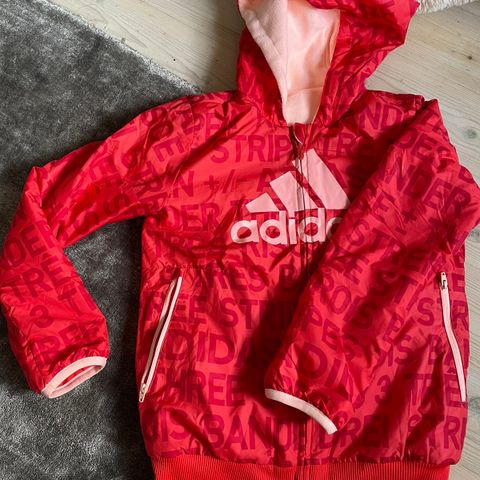 Adidas høst/vårjakke - foret str 128