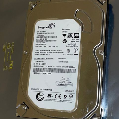 HITACHI 1TB SATA 7200RPM 3.5 32MB Hard Drive / HP 647467-001 / 612303-001