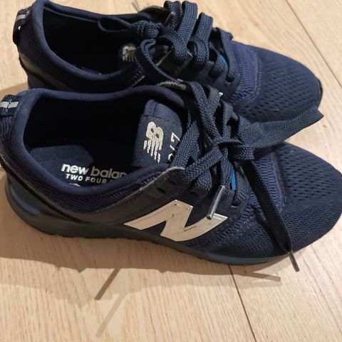 Joggesko/ sneakers fra New Balance, str 31, som ny