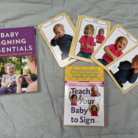 Baby Signing book + Signing Card