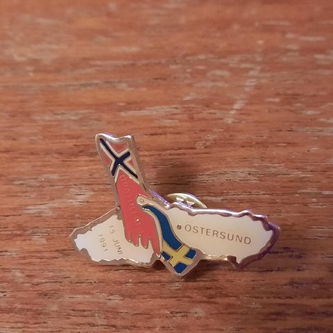 Östersund Gratulerer 15 juni 1991 pins