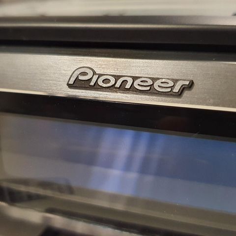 Pioneer P88RS, i eske