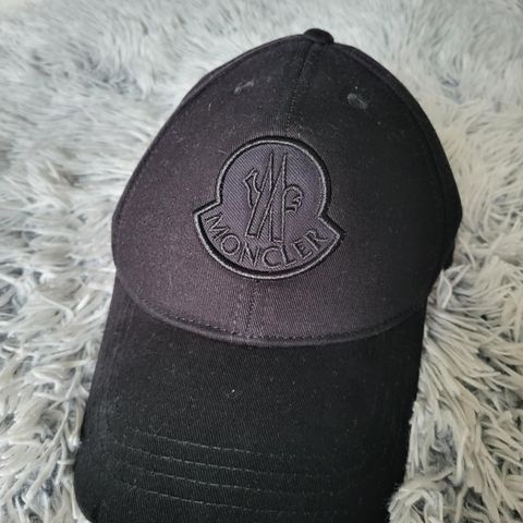 Ny Moncler caps