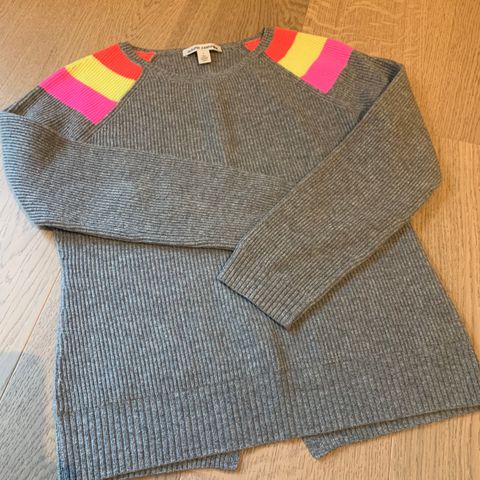 Genser fra Autumn Cashmere i 100% kasjmir strl s - brukt 1 g