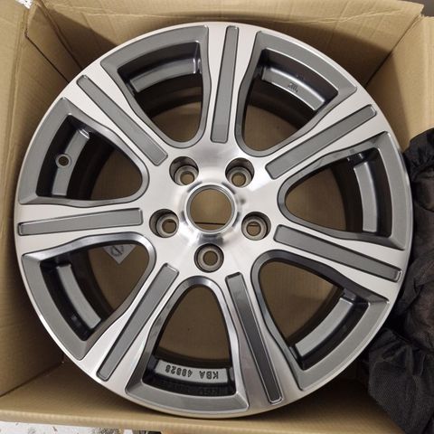 17" Nissan felg