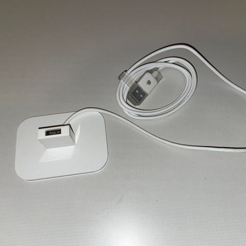 Genuine Apple iPod Shuffle 1st Gen USB Charge Sync Dock M9757G/A