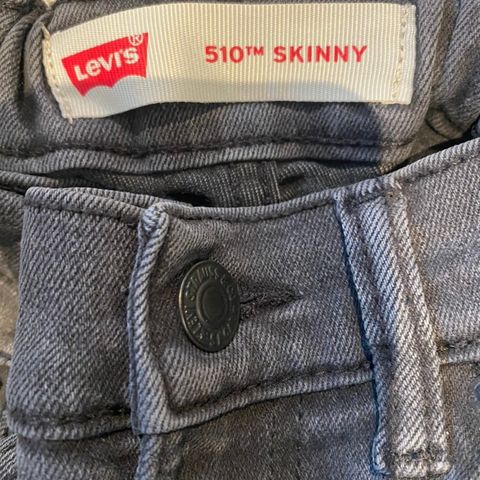 Levi’s bukse str 12