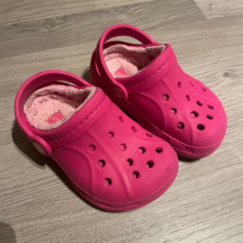 Crocs med fleece C6/7