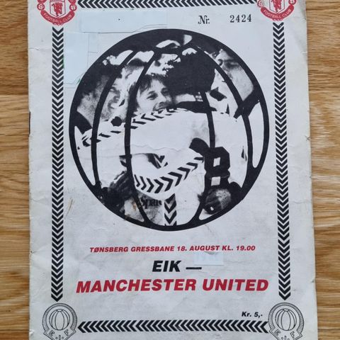 Eksklusivt kamp-program til Eik - Manchester United 18/8-1981