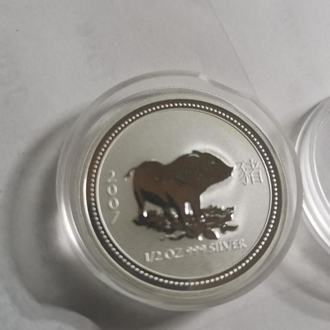 2007 Australia Sølv Lunar Year of the Pig  1/2 oz  .999  Bu kvalitet