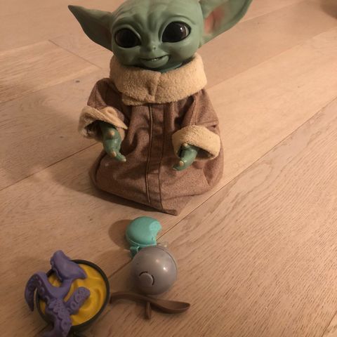 Star Wars baby Yoda/the child animatronisk figur Grogu