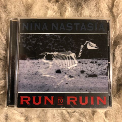 Nina Nastasia - Run To Ruin