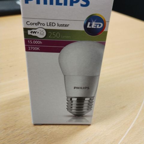 LED lyspærer E27 selges billig grunnet opprydding
