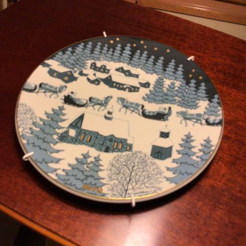 Kr 95 Arabia Finland juleplate 1978 m/oppheng hel og fin