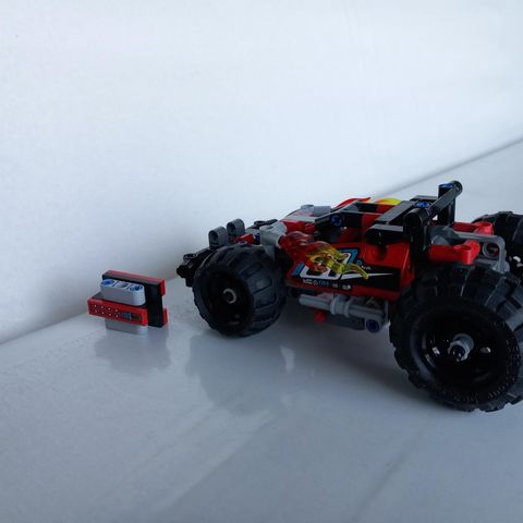 Lego Technic SMELL! 42073