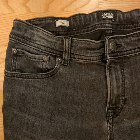 Dongeribukse Jack & Jones str. 170 cm/15 år